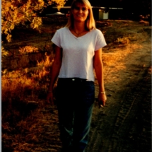 suzie reynolds walking